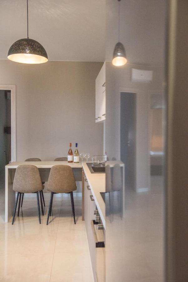 Olivia Apartment